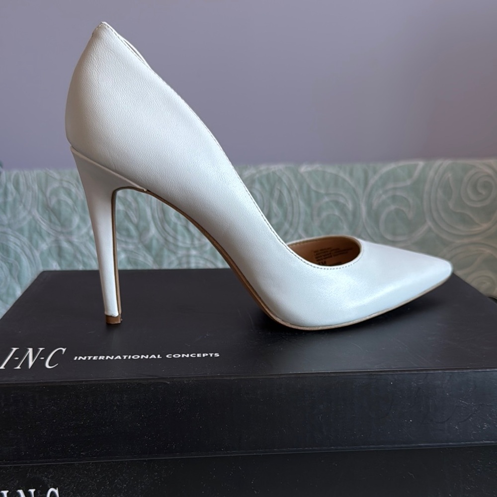 INC International Concepts Women's White High Heel Pumps